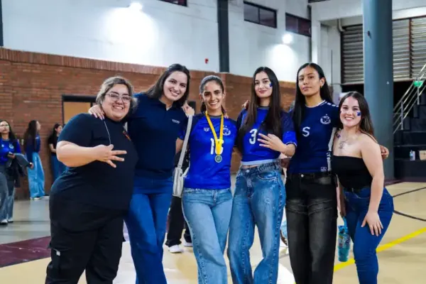 juegos-u-626CAE1F58-8A53-CC45-4E98-8C0429282E6A.webp