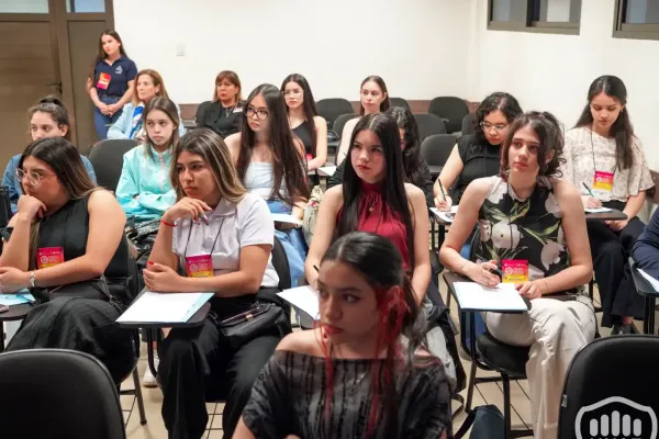 congreso-facat-58DBBCA38C-0F38-757F-143A-00272CB678AE.webp