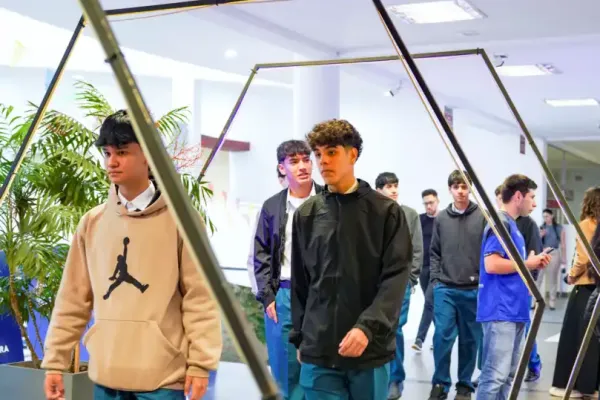 college-day-580C3619E-AE5B-EB2B-CC56-C5590B17EEA7.webp