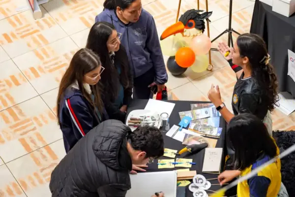 college-day-77F822F881-A92F-83A6-E4FD-1B272A3B2FA1.webp