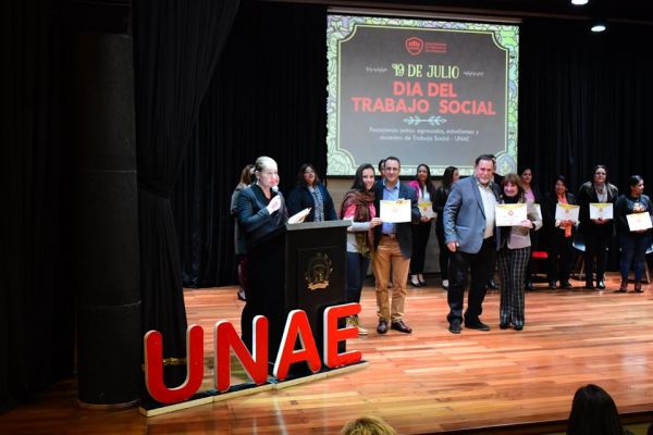 trabajo-social-unae-1264A1054-C9EB-D256-EE90-0DDA5469CA6E.jpg