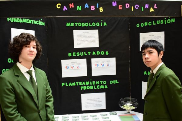 iii-feria-cientifica-2019-colegio-divina-esperanza-6729235465-886C-F16E-71CB-FC9034566990.jpg
