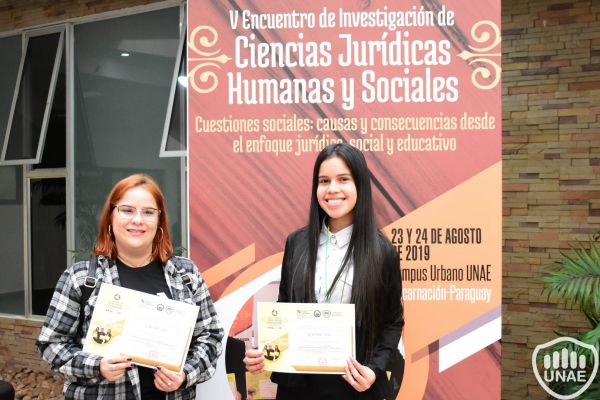 entrega-de-certificados-unae-enc-ciencias-juridicas-humanas-y-sociales-14A5AFA575-AFCF-74A3-9AC9-41B25760A8A0.jpg