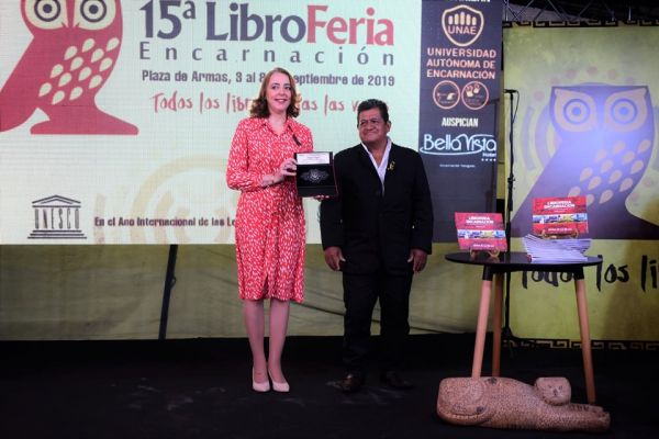 inauguracion-15-libroferia-encarnacionC8A4D4BE-36A2-4A36-C3B6-706CB1D95D52.jpg