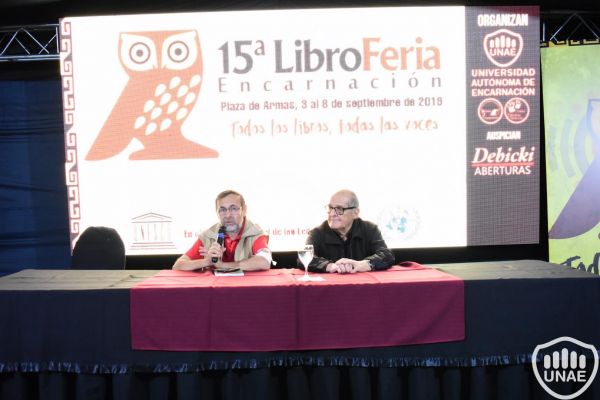 dia-1-libroferia-encarnacion-unae-24D87054E1-3F5D-42B7-264C-3EBF91A30D55.jpg