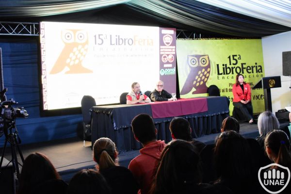 dia-1-libroferia-encarnacion-unae-286807B09D-13FD-10C9-C8DE-80B8923DC2B2.jpg