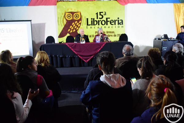 libroferia-encarnacion-2019-dia-3-27B62D4301-5FF1-24CA-6DAF-FED4086E3B4F.jpg