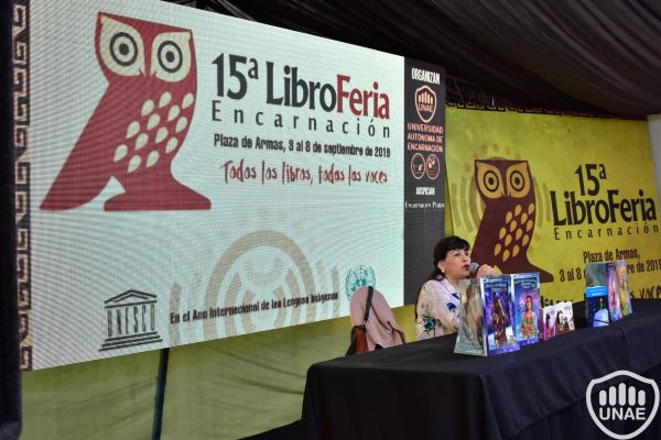 libroferia-encarnacion-2019-dia-4-1107011E51E-13CC-2B58-F0E7-F2163ED2F41C.jpg