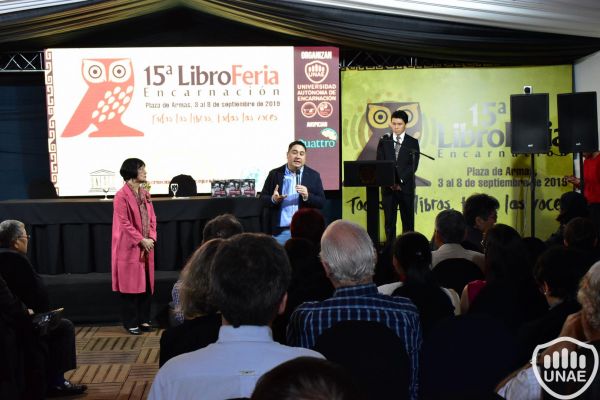 libroferia-encarnacion-2019-dia-4-32F7566EFB-2829-6908-708F-13769EA24274.jpg