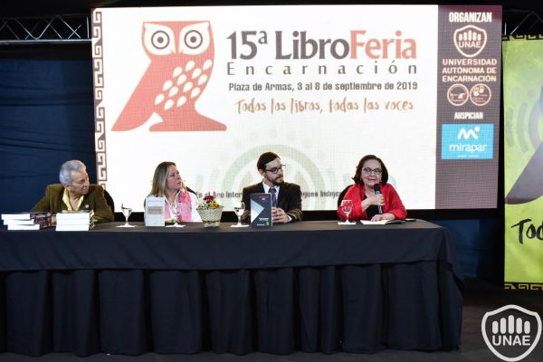 libroferia-encarnacion-2019-dia-4-89E0E435EF-BD21-4CC6-0162-AC39EAAC350A.jpg
