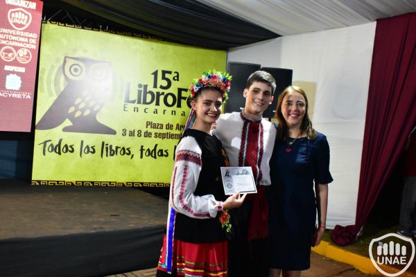 libroferia-encarnacion-dia-5-15276BE994F-F5F5-600E-084A-263C9EC2BF2C.jpg
