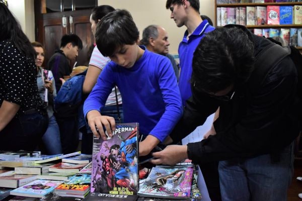 libroferia-colonias-unidas-169FA77F80-D26F-94CF-5FF9-9C58F0FC9F6F.jpg