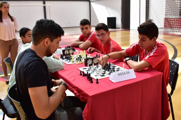 iv-torneo-de-ajedrez-en-la-unae-130D57404E-575C-F3DE-A648-2B87CD6E3A08.jpg