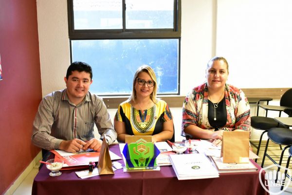dia-2-emprendimientos-de-estudiantes-6C81D2867-5901-8143-1489-572558E3034A.jpg