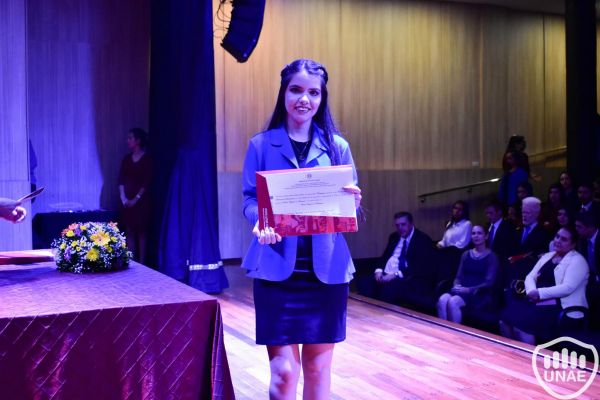 graduacion-tecnico-superior-unae-2019-132F0FB9DCB-ABC3-5BFA-CE03-7F90EC999776.jpg