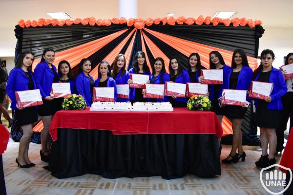 graduacion-tecnico-superior-unae-2019-166C595373F-EE0A-4AB7-588B-7C1EC0FB34E0.jpg