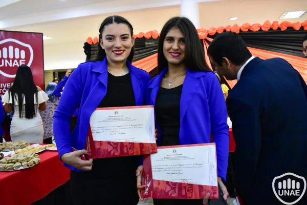 graduacion-tecnico-superior-unae-2019-16773D574B3-8928-548A-D2EA-E6BBE3C2AC8C.jpg